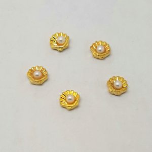 gold shells with pearl nail charms