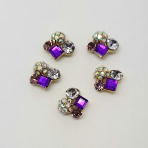 nail art purple charms